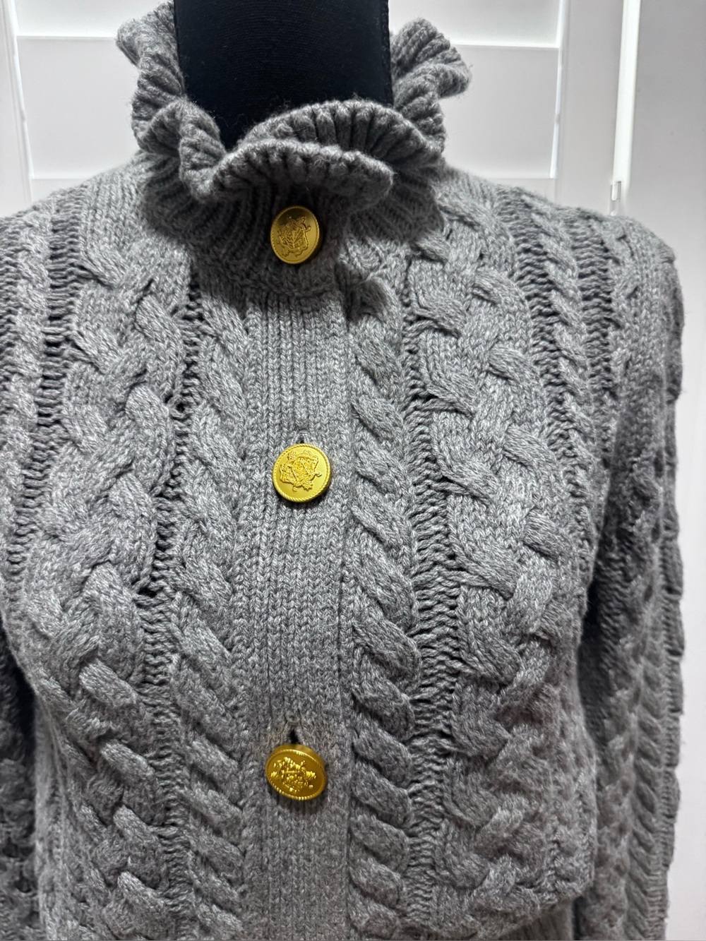 J.Crew XS Gray Lambswool Cable Knit Ruffle Collar Gold Button Cardigan